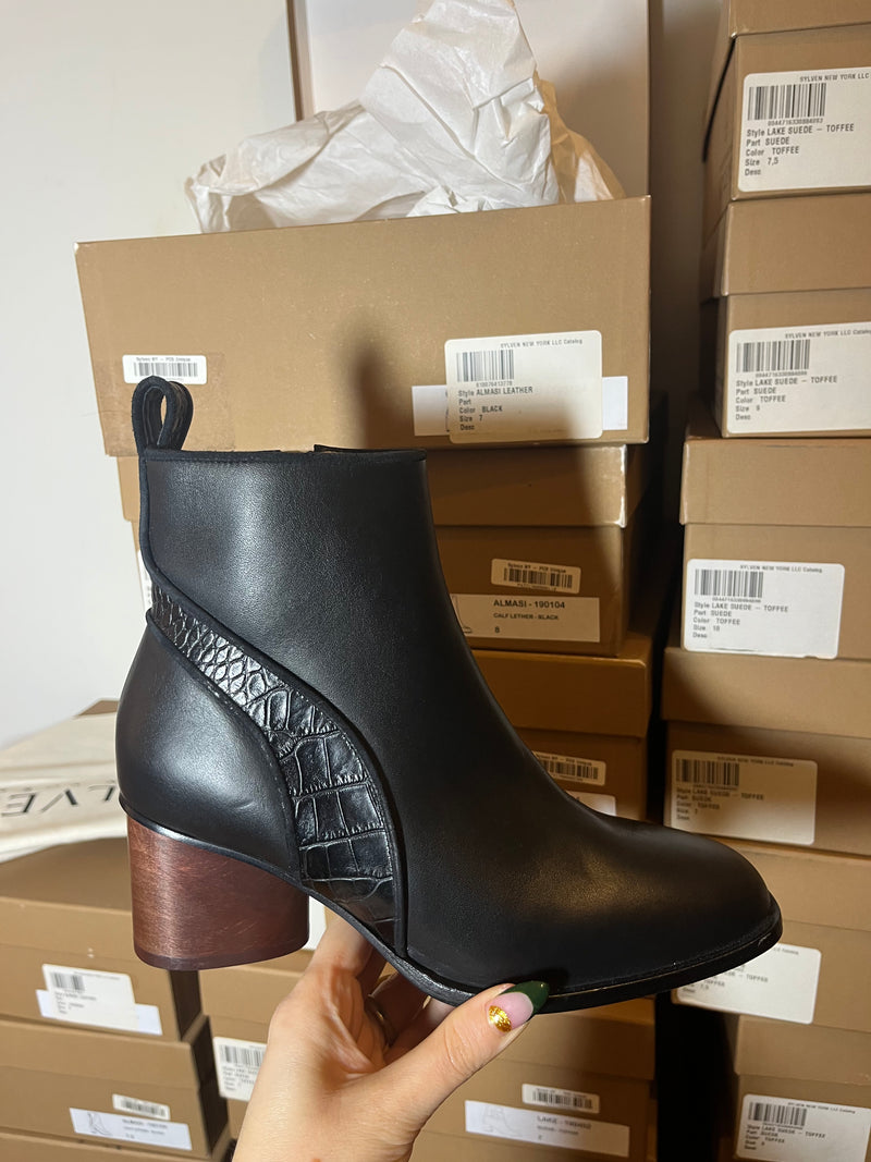 Custom - Susan - Round Toe Mid Heel Bootie - 7