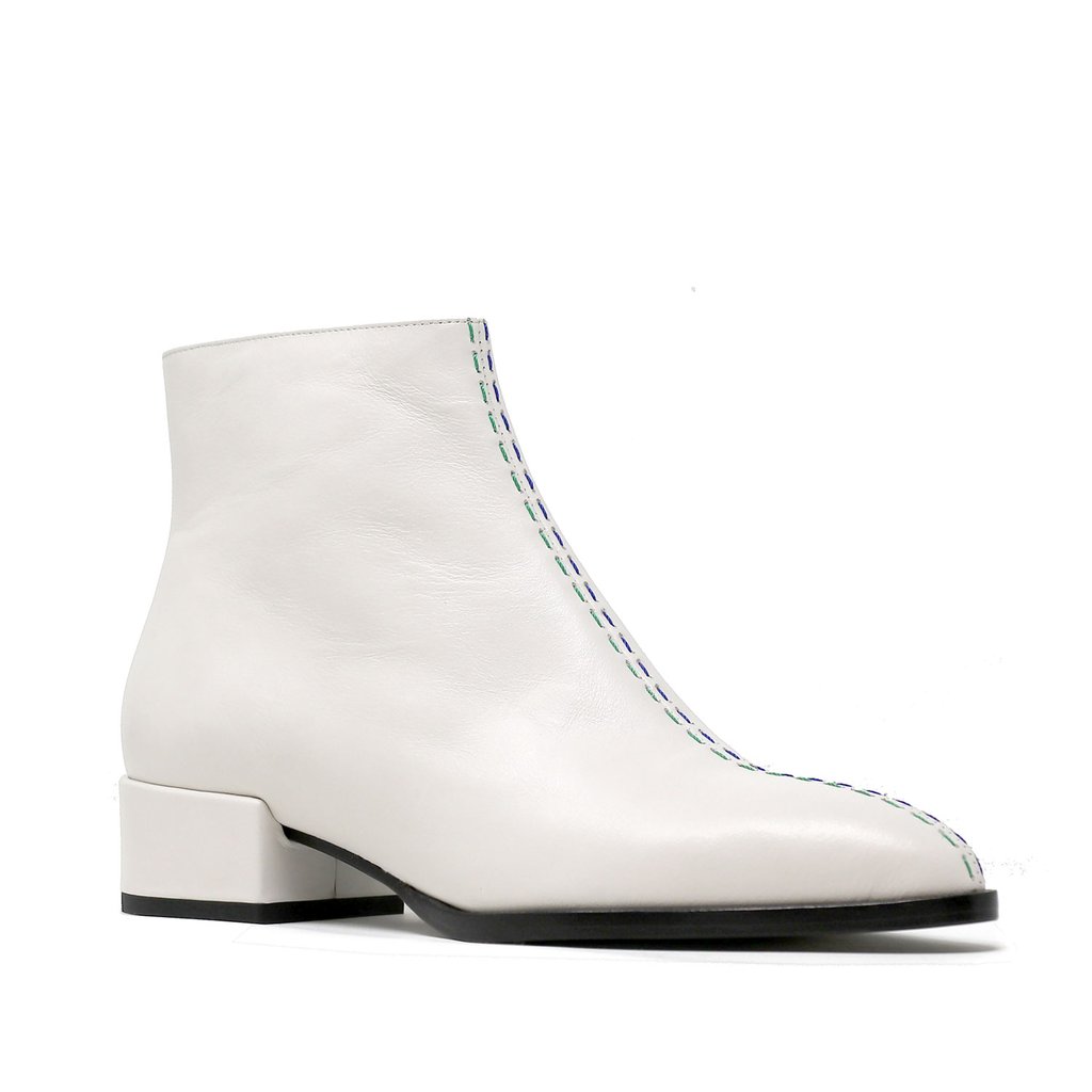 CASSIDY white leather
